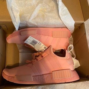 NMD_R1 shoes trace pink size 7.5